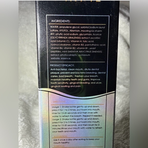V-White Photocatalyst Toothpaste - Picture 2 of 4
